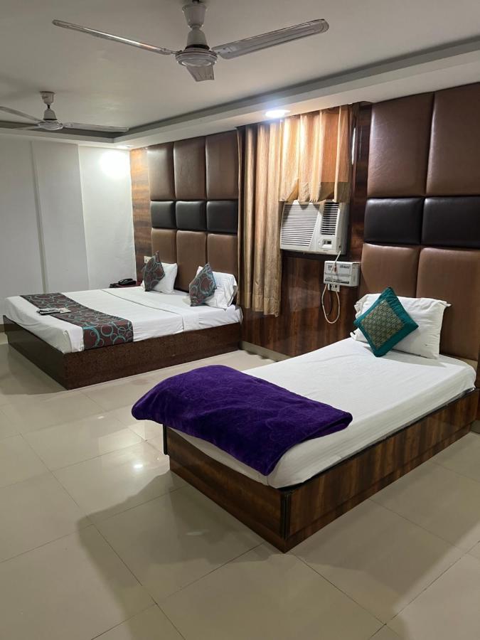 Hotel Le Mount Plaza Near Igi Airport Delhi New Delhi Buitenkant foto