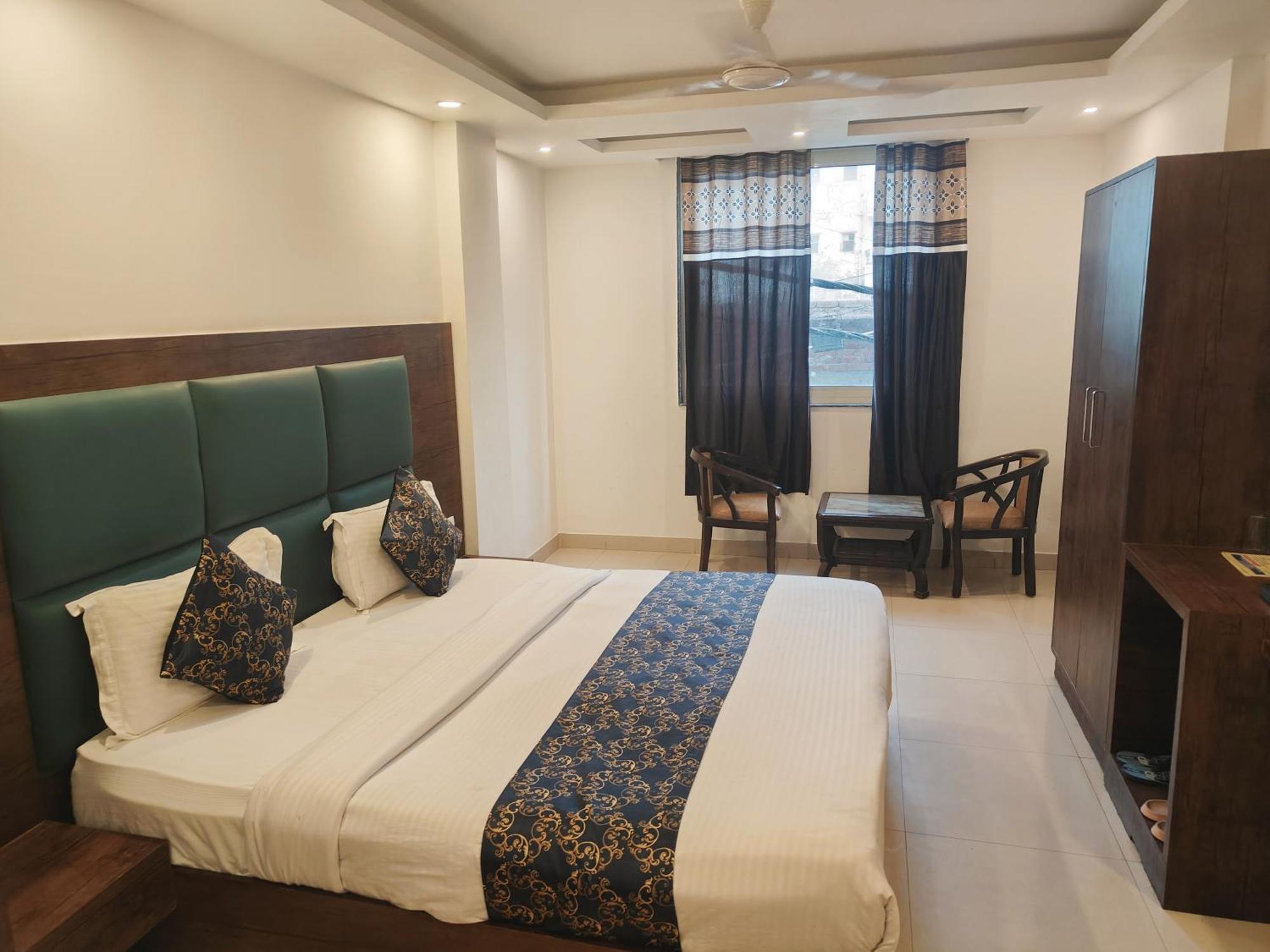 Hotel Le Mount Plaza Near Igi Airport Delhi New Delhi Buitenkant foto