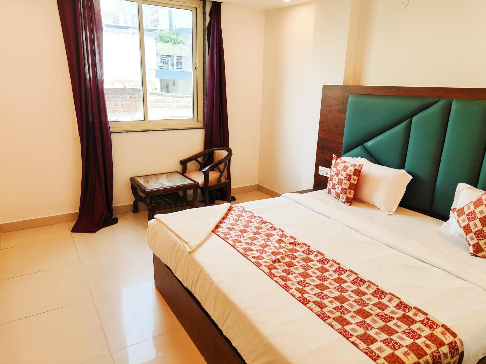 Hotel Le Mount Plaza Near Igi Airport Delhi New Delhi Buitenkant foto