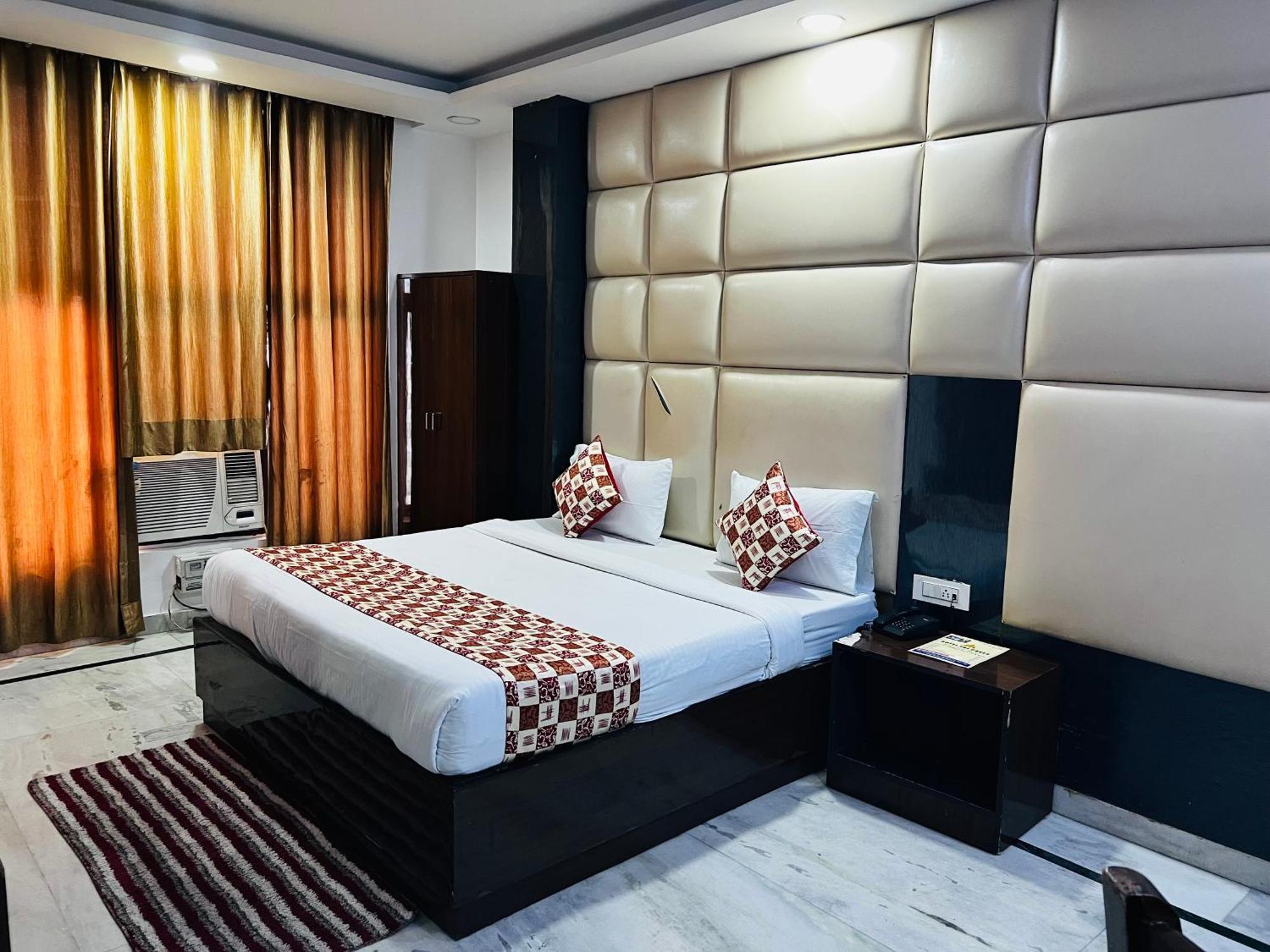 Hotel Le Mount Plaza Near Igi Airport Delhi New Delhi Buitenkant foto