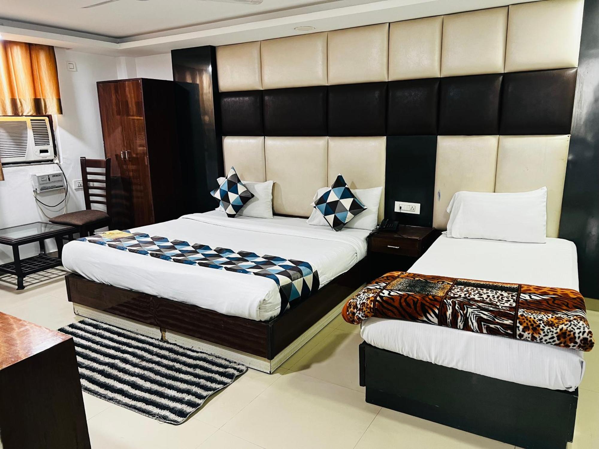 Hotel Le Mount Plaza Near Igi Airport Delhi New Delhi Buitenkant foto
